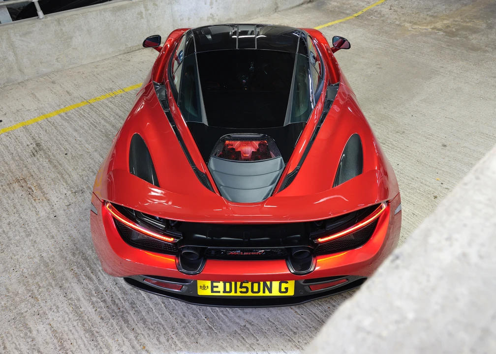 2018 McLaren 720S - Image 15 of 31