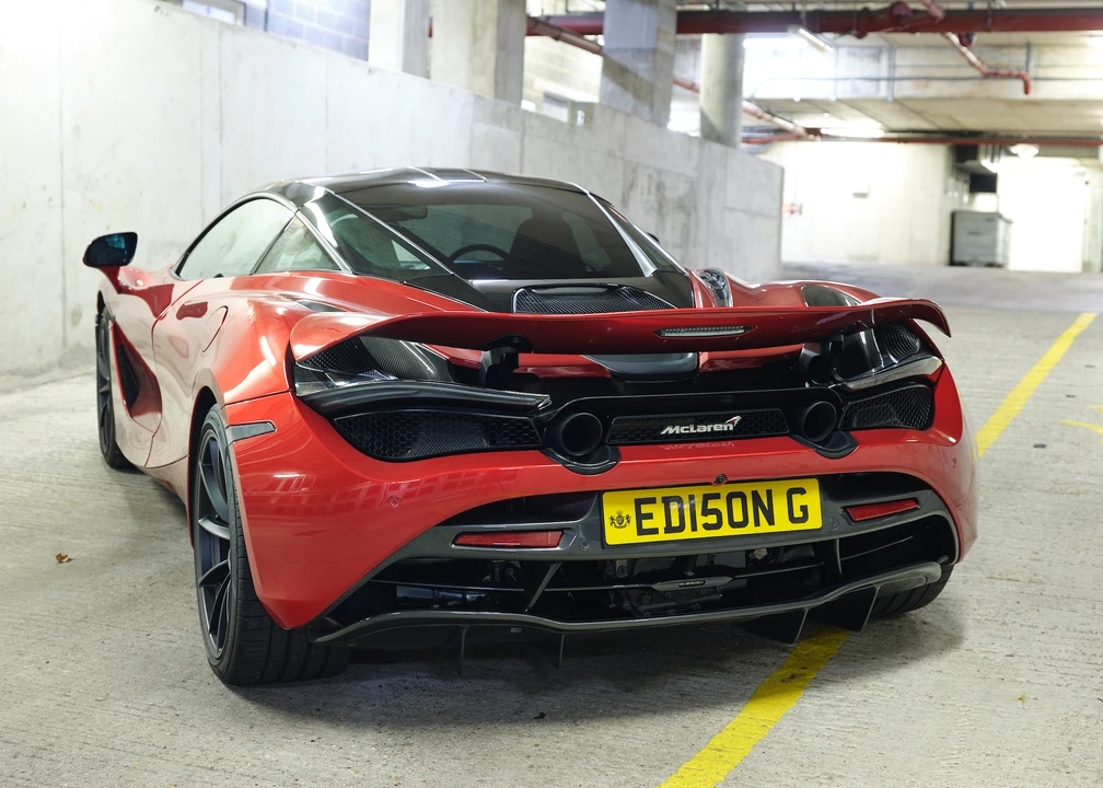 2018 McLaren 720S - Image 21 of 31