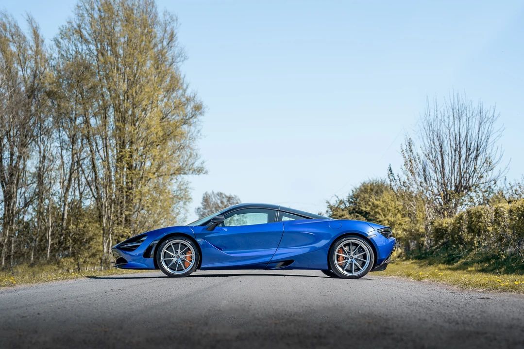 2018 McLaren 720S - Image 20 of 31