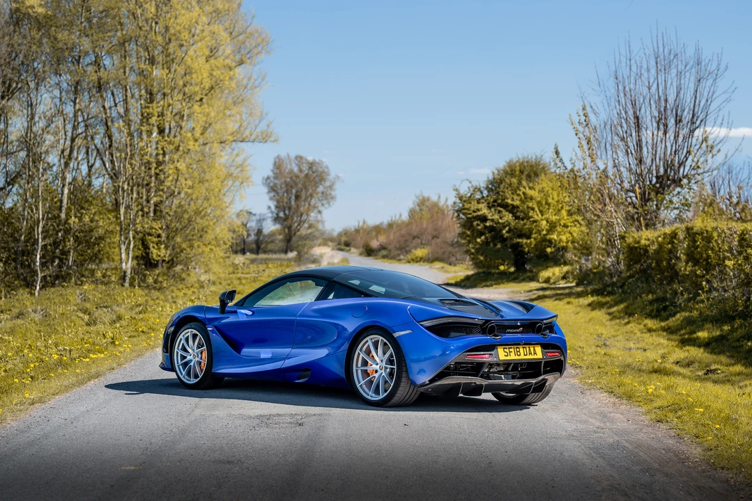 2018 McLaren 720S - Image 18 of 31