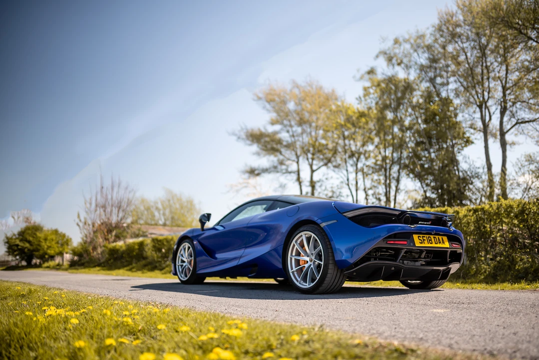 2018 McLaren 720S - Image 12 of 31