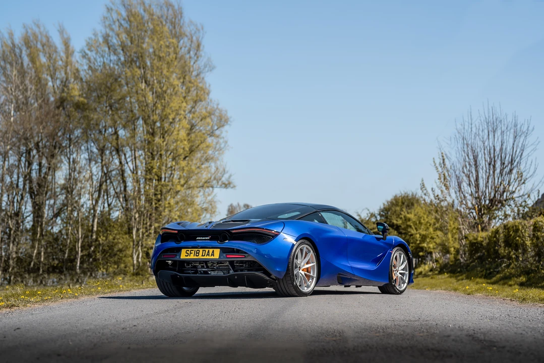 2018 McLaren 720S - Image 11 of 31