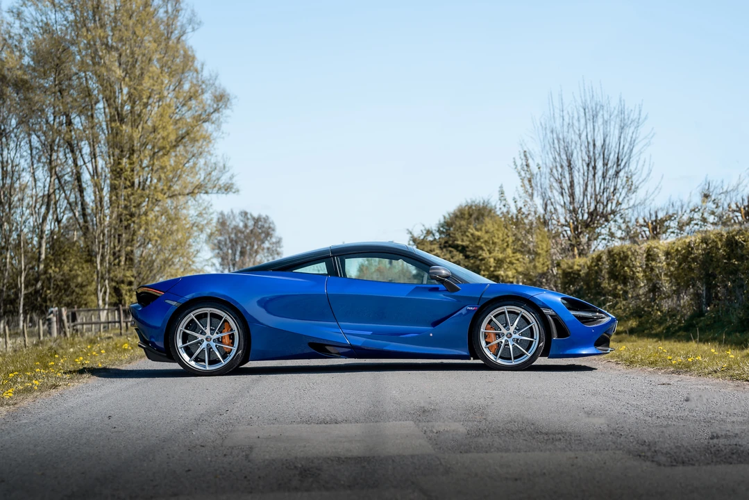 2018 McLaren 720S - Image 9 of 31