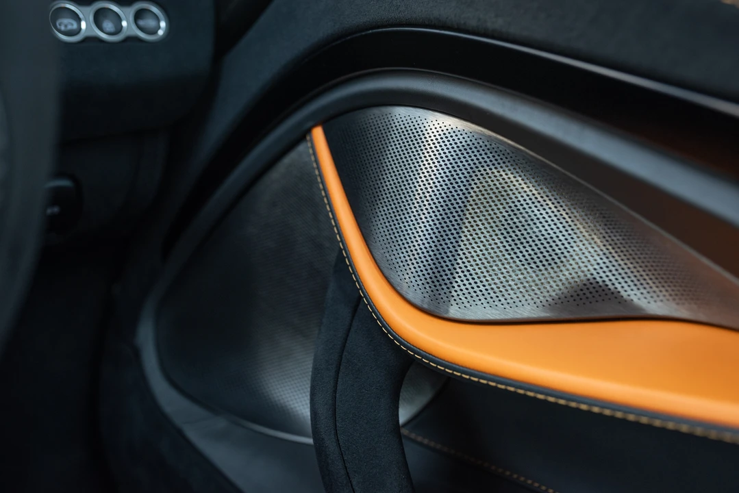 2018 McLaren 720S - Image 29 of 31