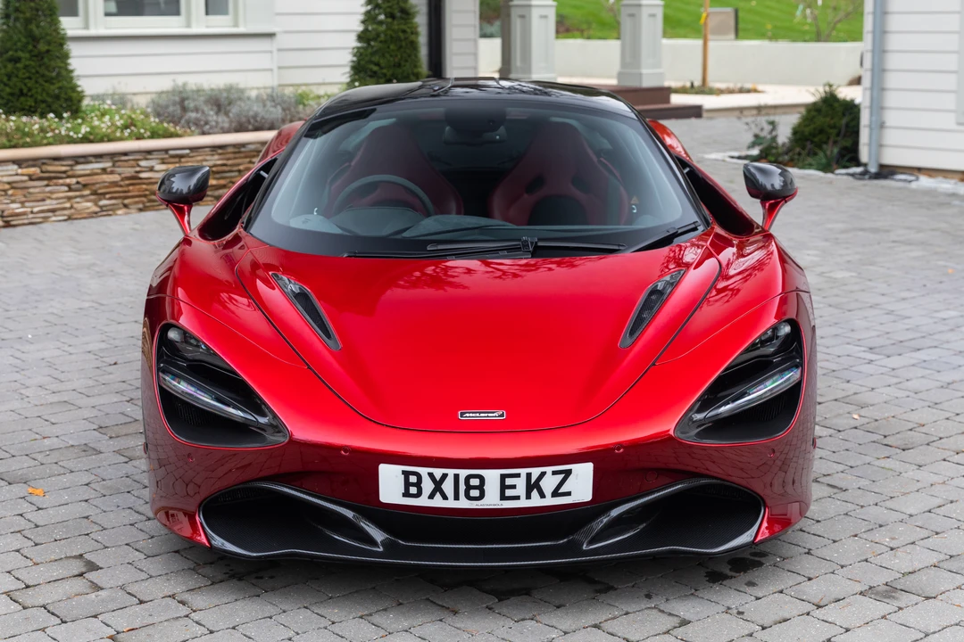2018 McLaren 720S - Image 11 of 31