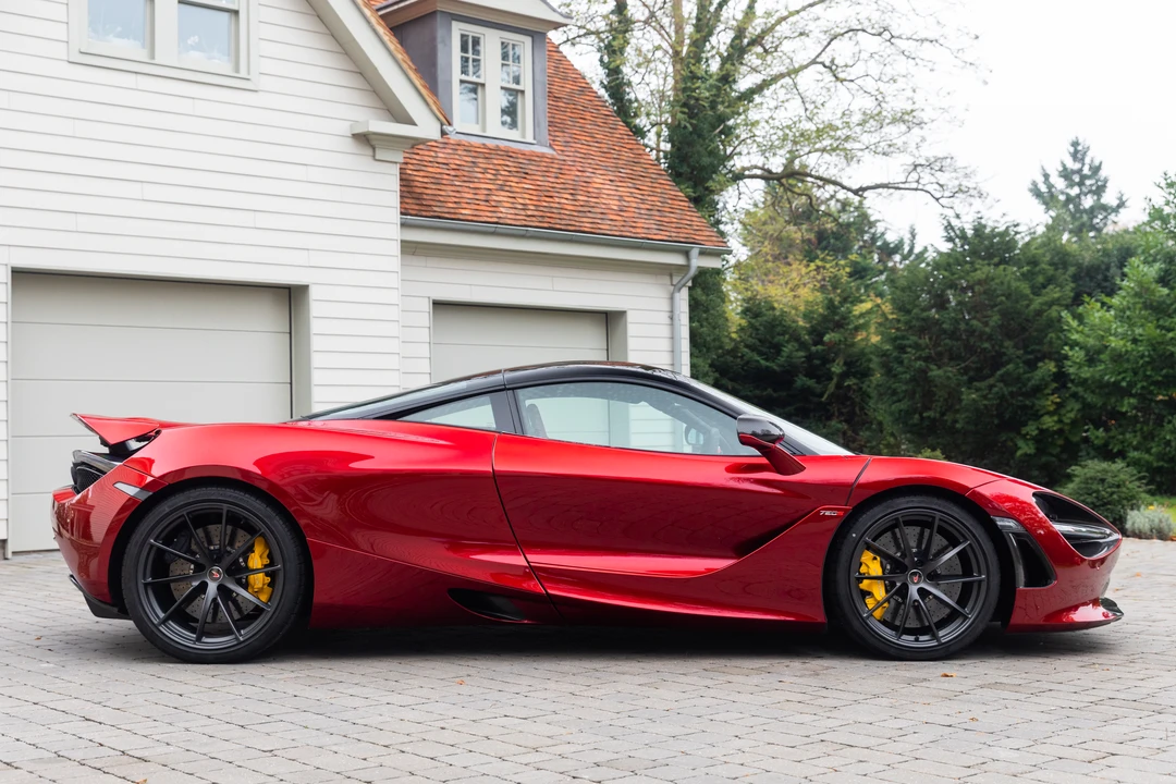 2018 McLaren 720S - Image 13 of 31