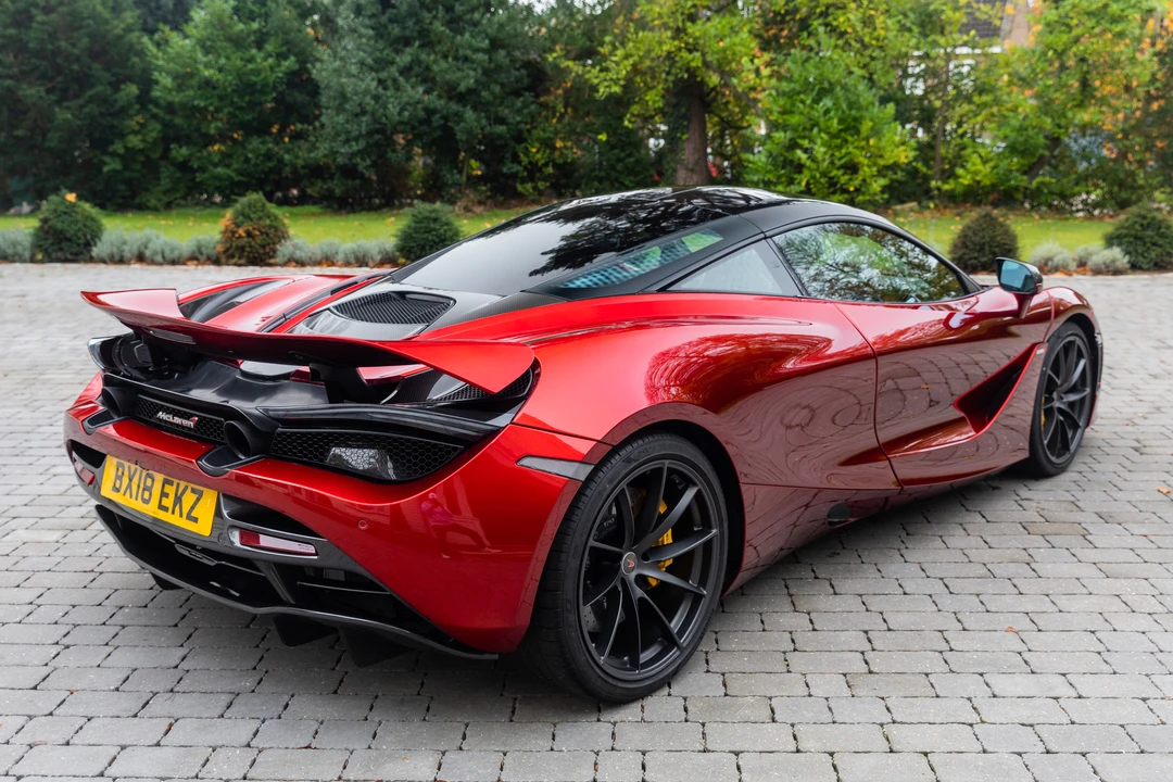 2018 McLaren 720S - Image 6 of 31