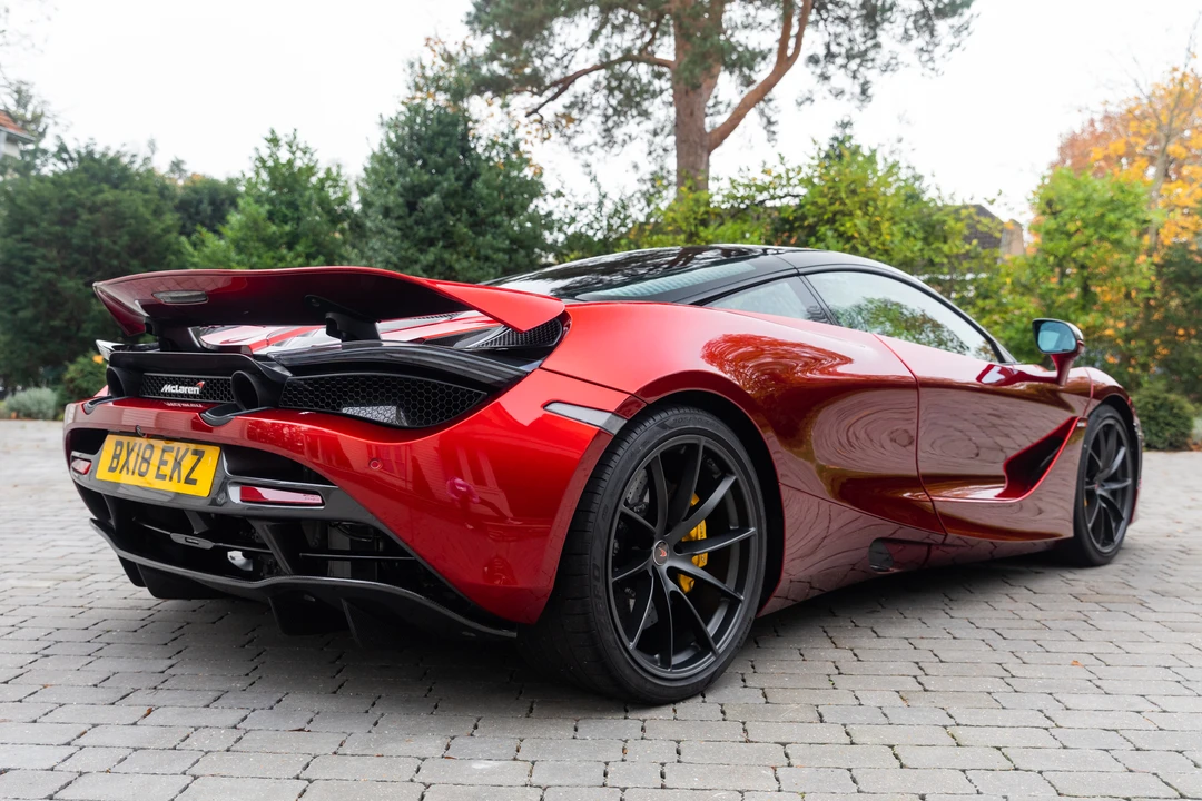 2018 McLaren 720S - Image 14 of 31