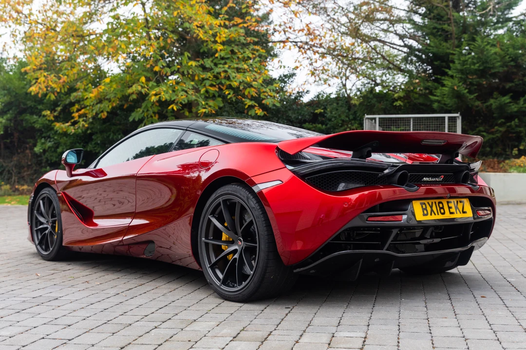 2018 McLaren 720S - Image 16 of 31