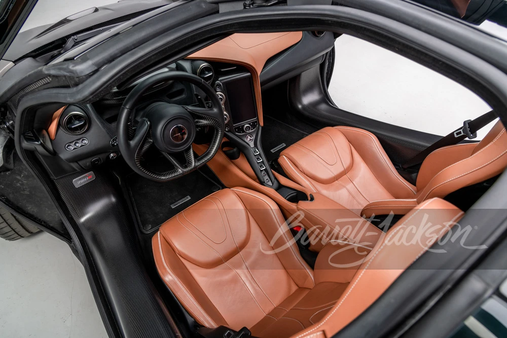 2018 McLaren 720S - Image 2 of 31