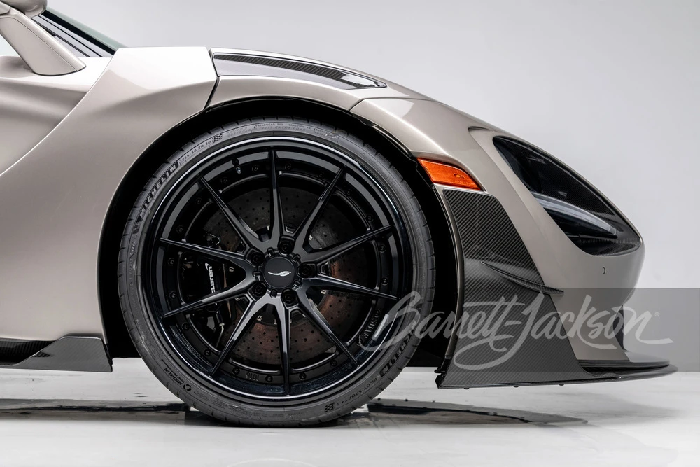 2018 McLaren 720S - Image 16 of 31