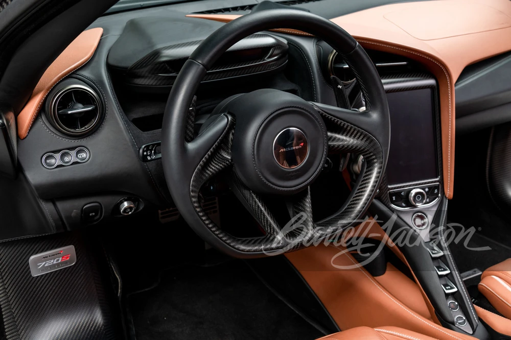 2018 McLaren 720S - Image 19 of 31