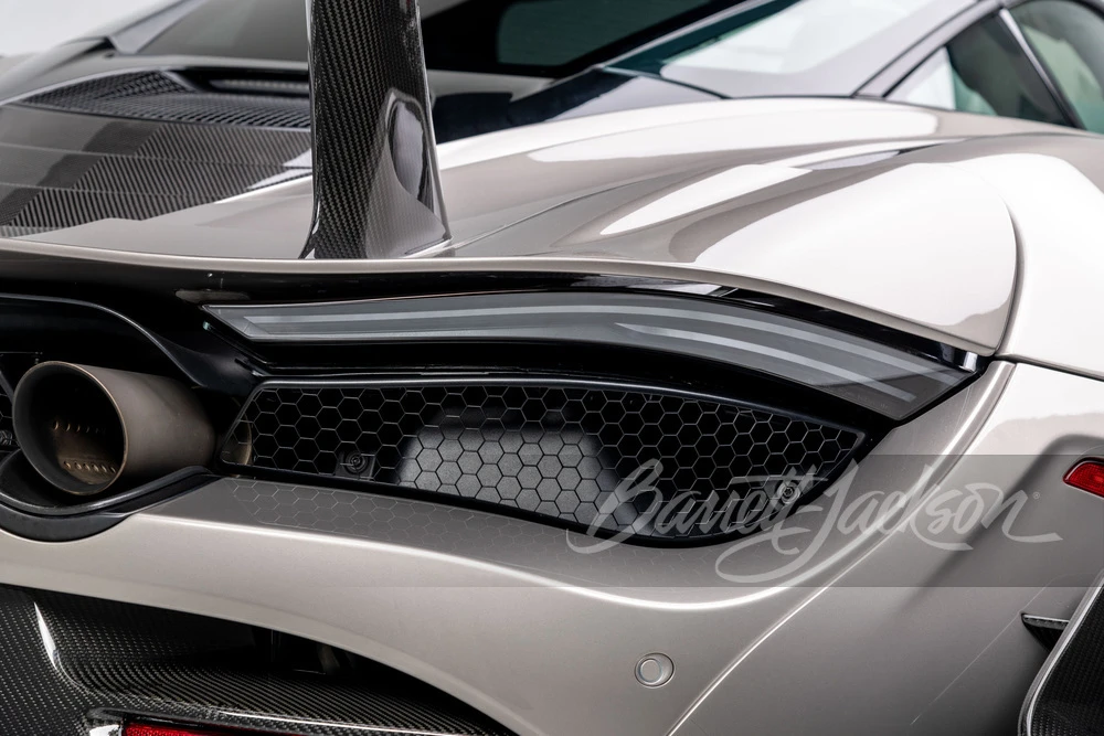 2018 McLaren 720S - Image 26 of 31
