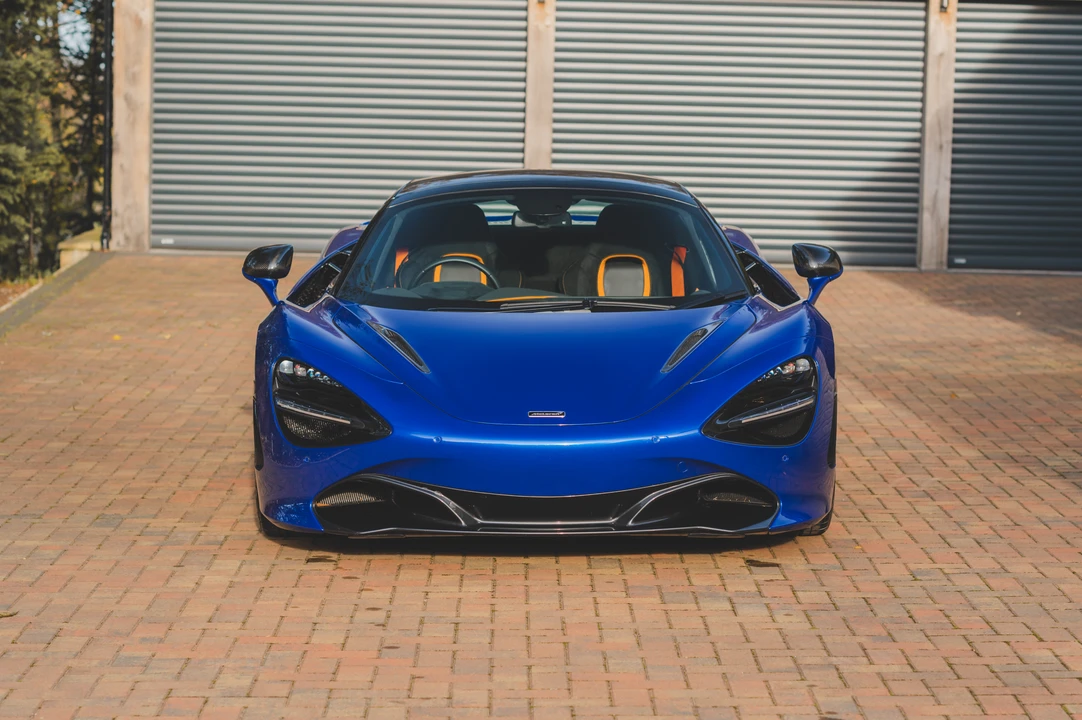 2018 McLaren 720S - Image 11 of 31