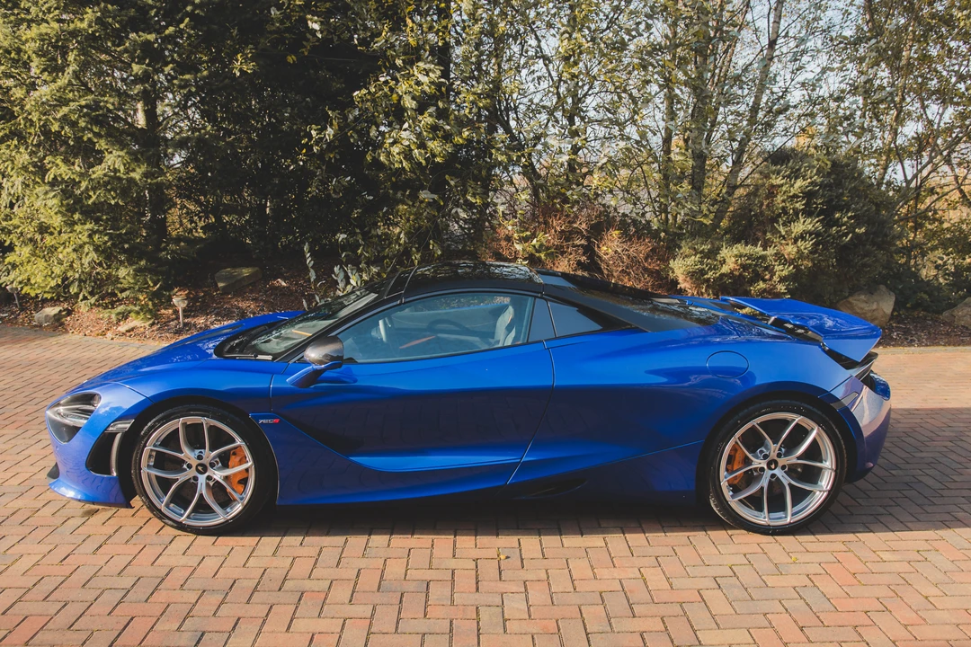 2018 McLaren 720S - Image 9 of 31