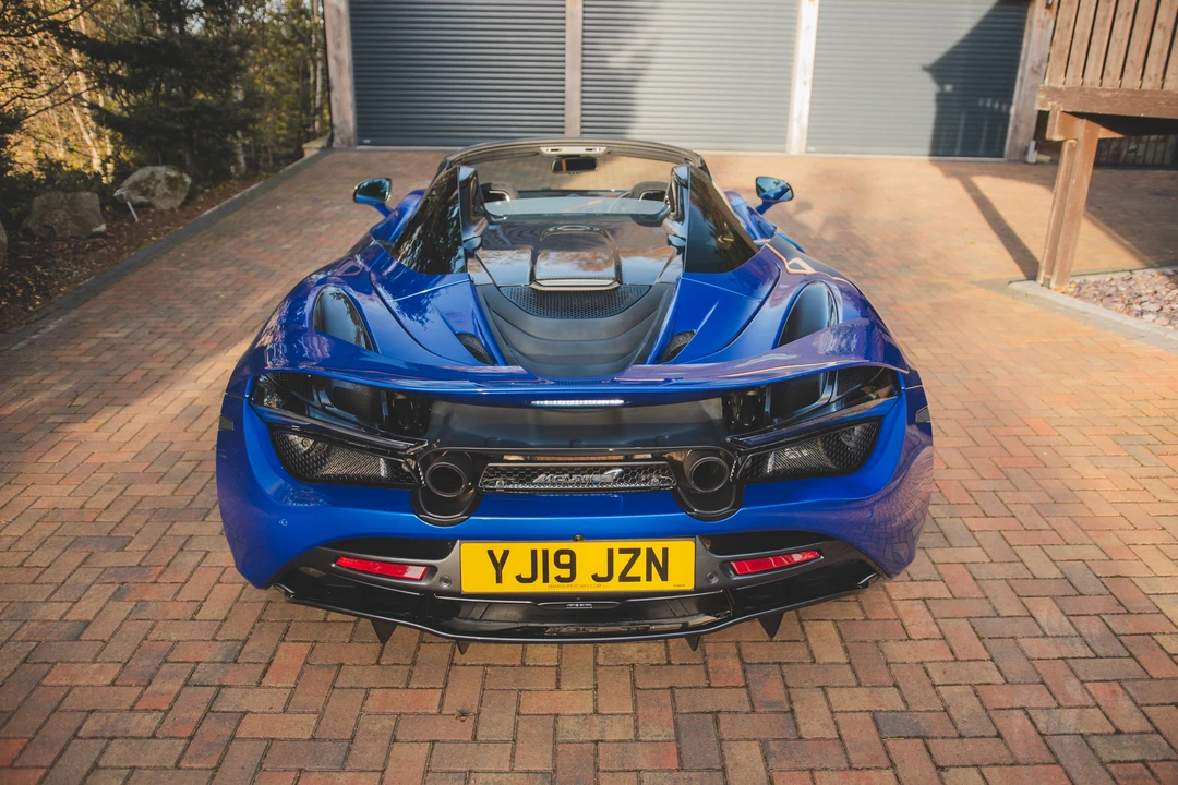 2018 McLaren 720S - Image 7 of 31