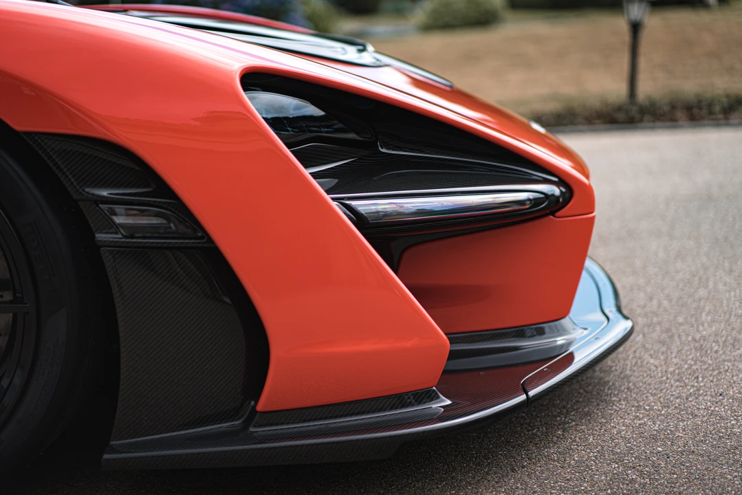2018 McLaren Senna - Image 23 of 31