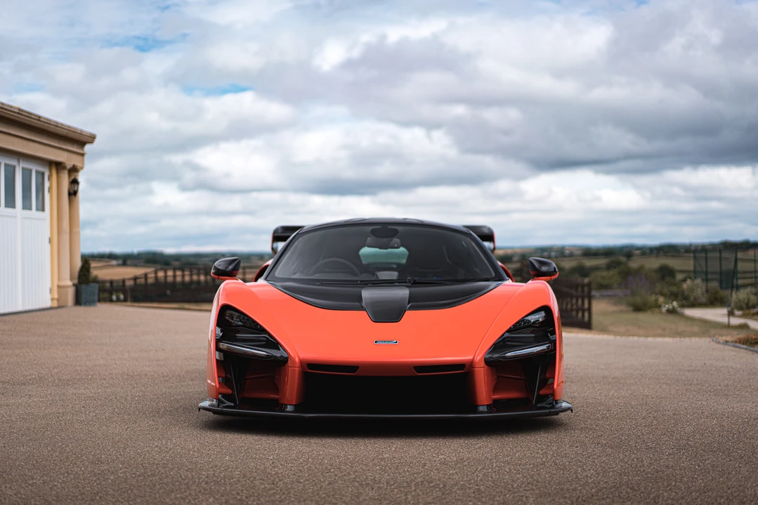 2018 McLaren Senna - Image 3 of 31