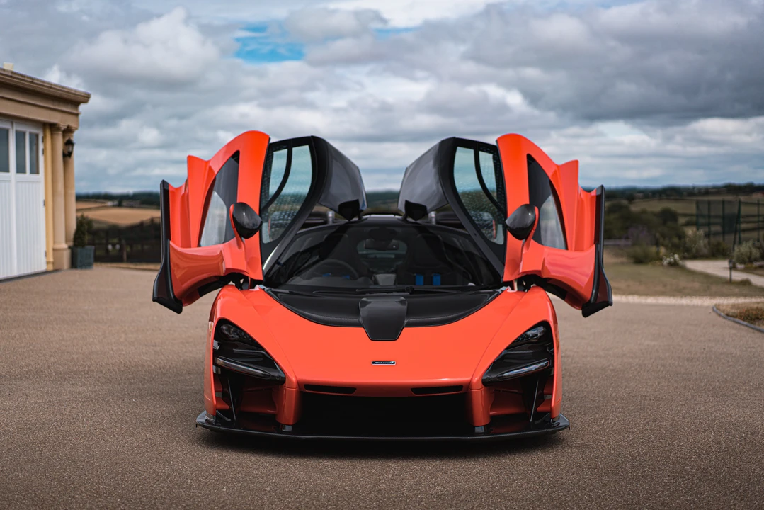 2018 McLaren Senna - Image 19 of 31