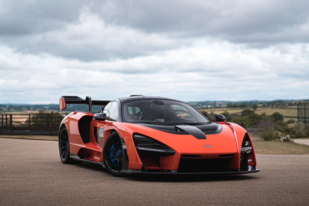 2018 McLaren Senna - Image 12 of 31