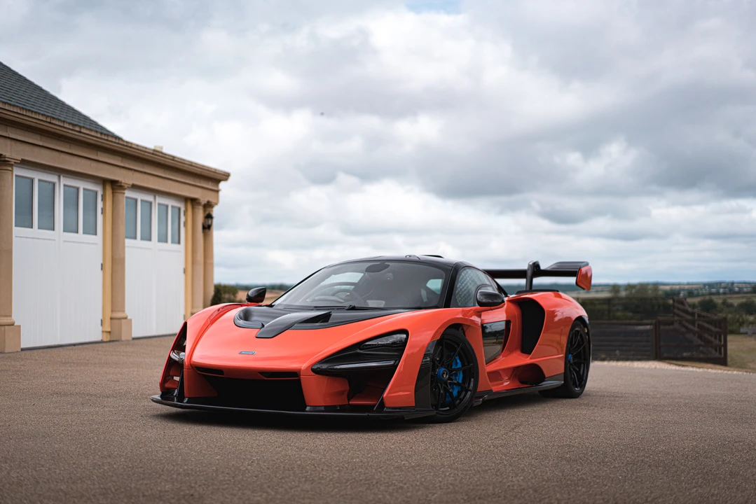 2018 McLaren Senna - Image 10 of 31