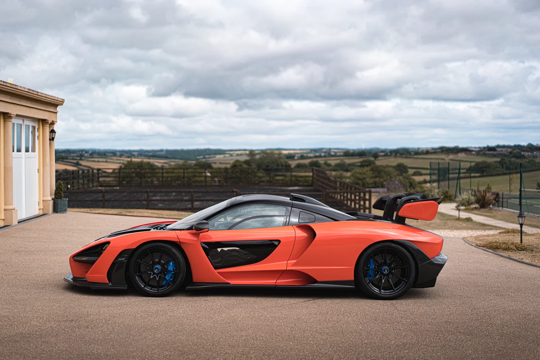 2018 McLaren Senna - Image 17 of 31