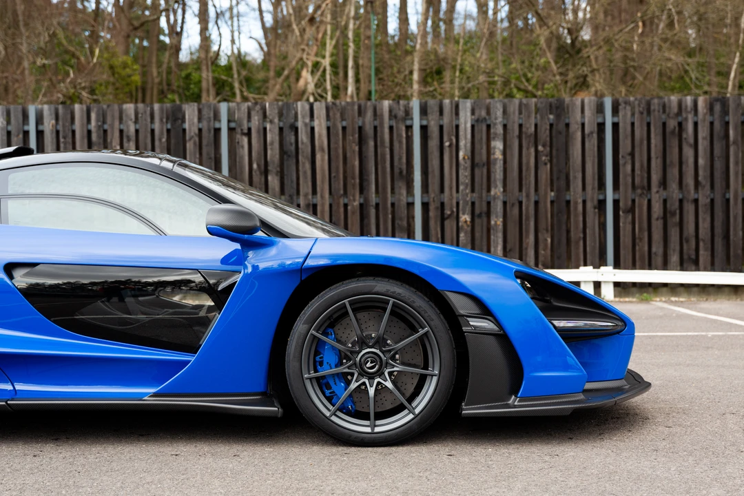 2018 McLaren Senna - Image 13 of 31