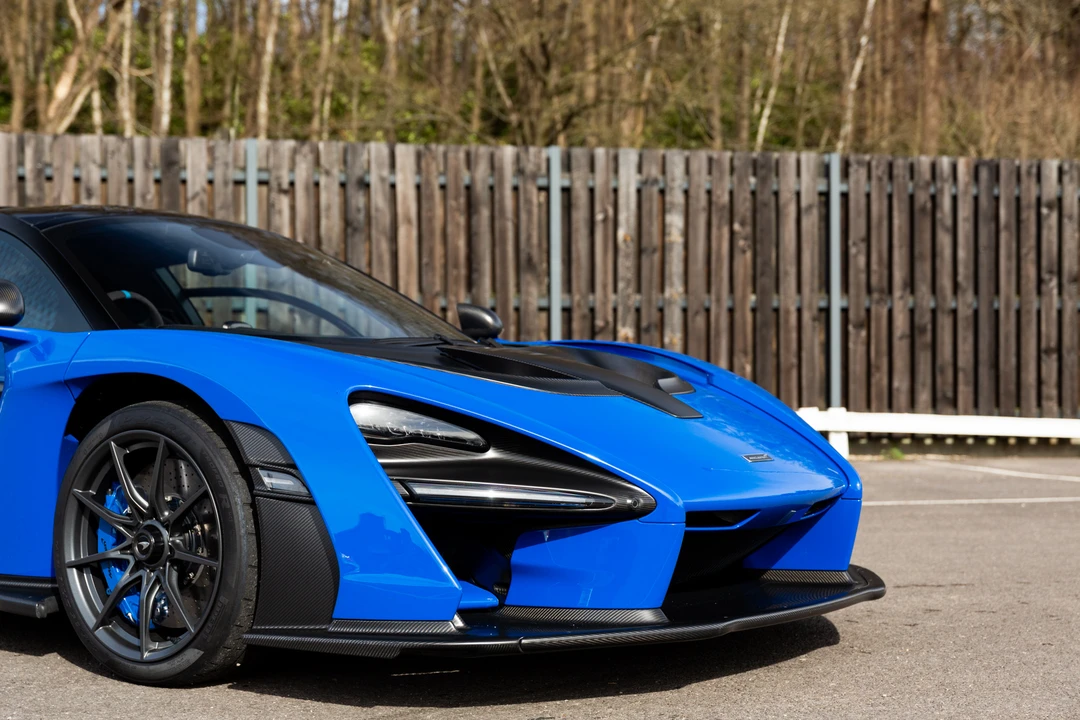 2018 McLaren Senna - Image 21 of 31