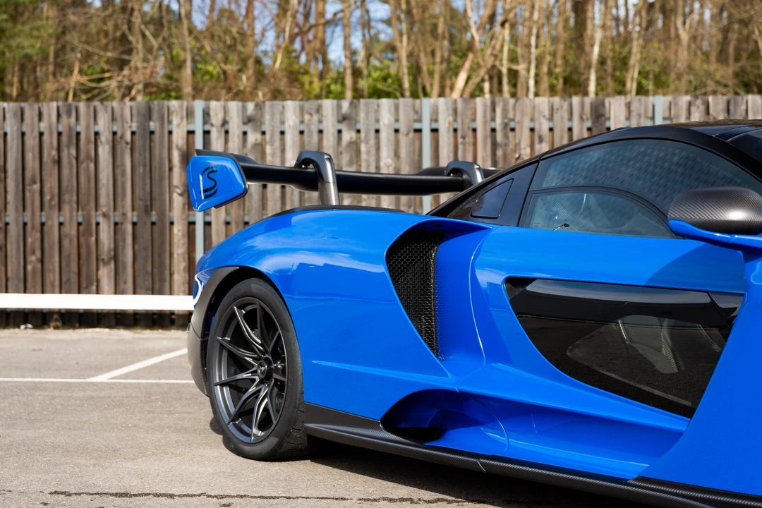 2018 McLaren Senna - Image 23 of 31