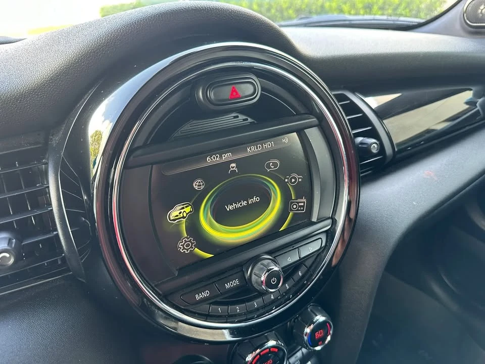 2018 Mini Mini 3rd Gen - Image 8 of 11