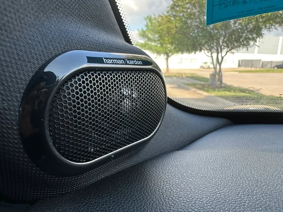 2018 Mini Mini 3rd Gen - Image 9 of 11