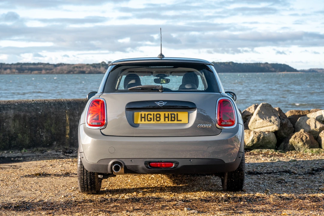 2018 Mini Mini 3rd Gen - Image 7 of 31