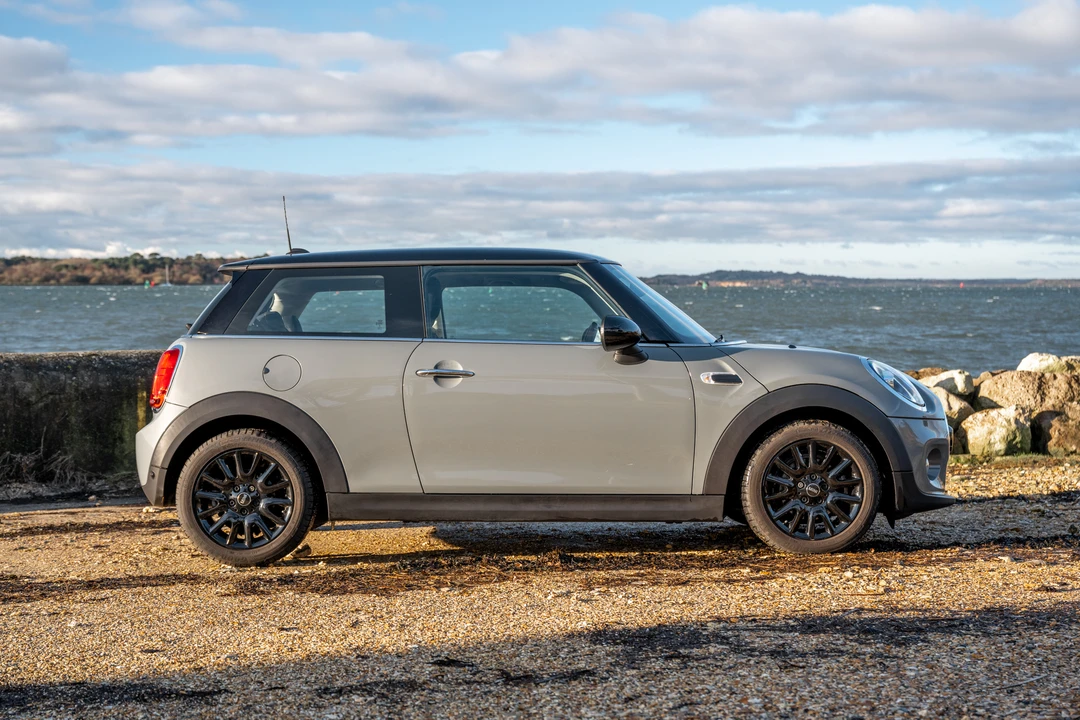 2018 Mini Mini 3rd Gen - Image 5 of 31
