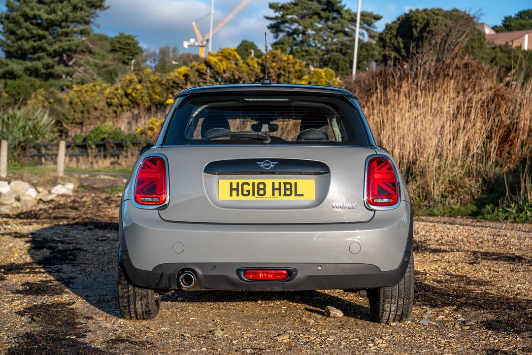 2018 Mini Mini 3rd Gen - Image 16 of 31