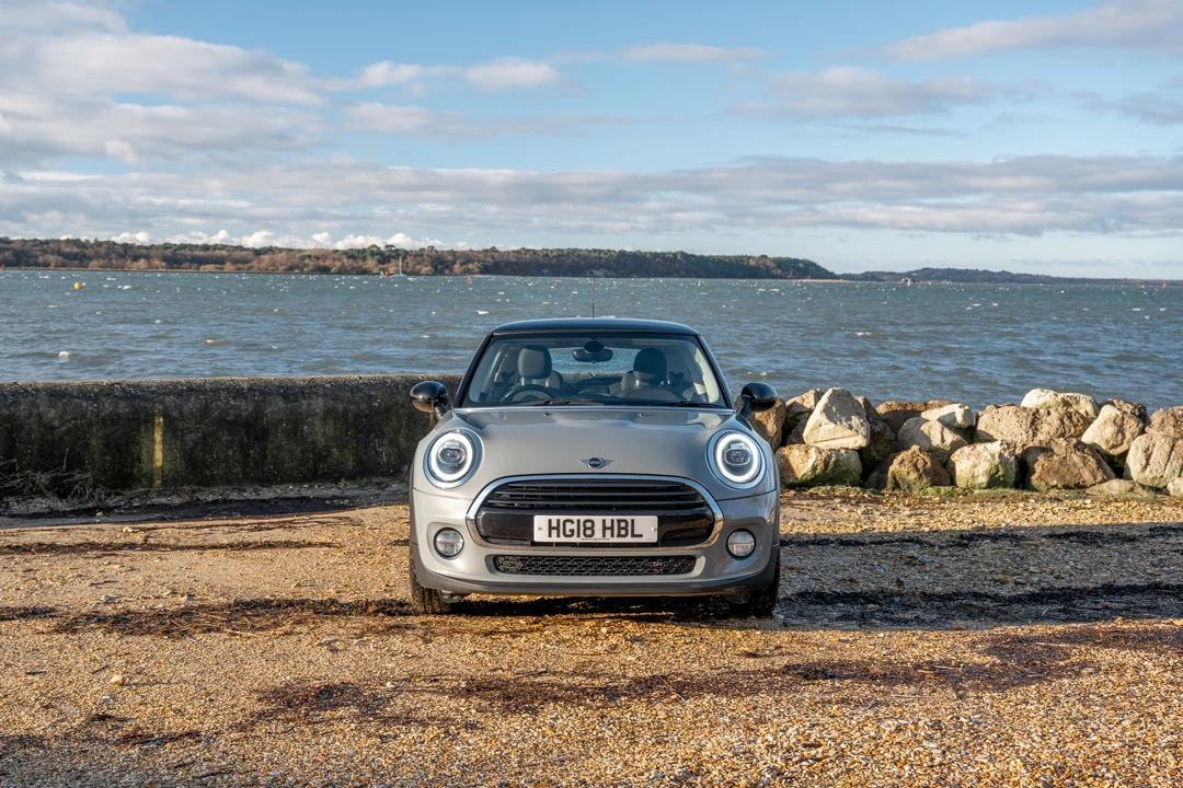 2018 Mini Mini 3rd Gen - Image 17 of 31