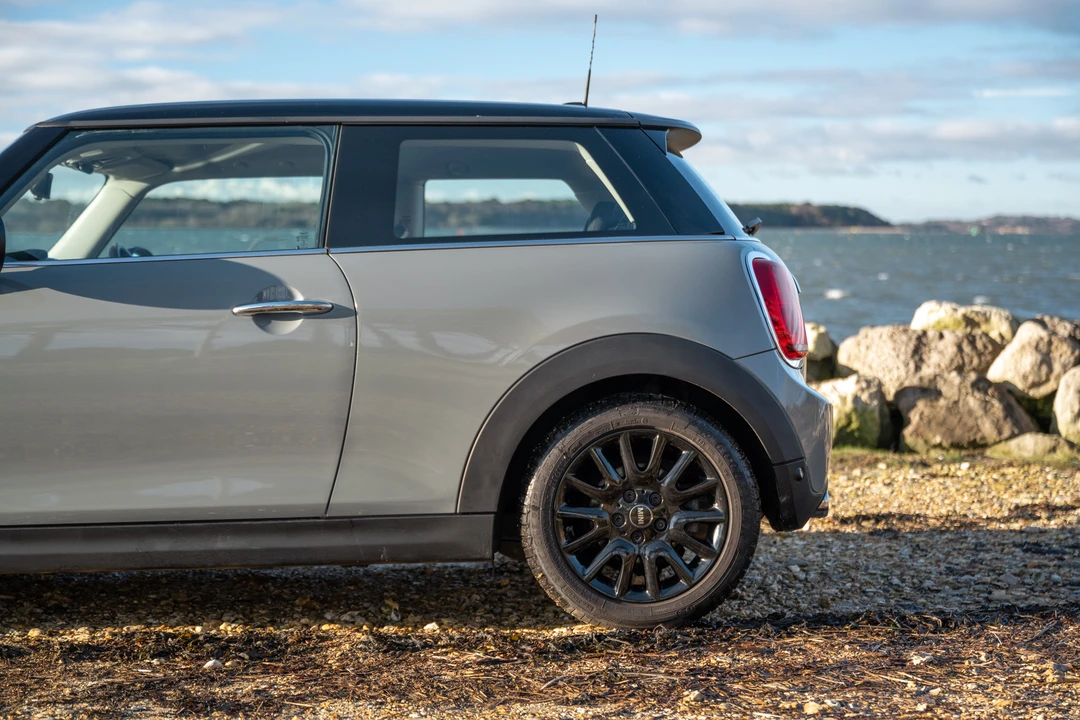2018 Mini Mini 3rd Gen - Image 20 of 31