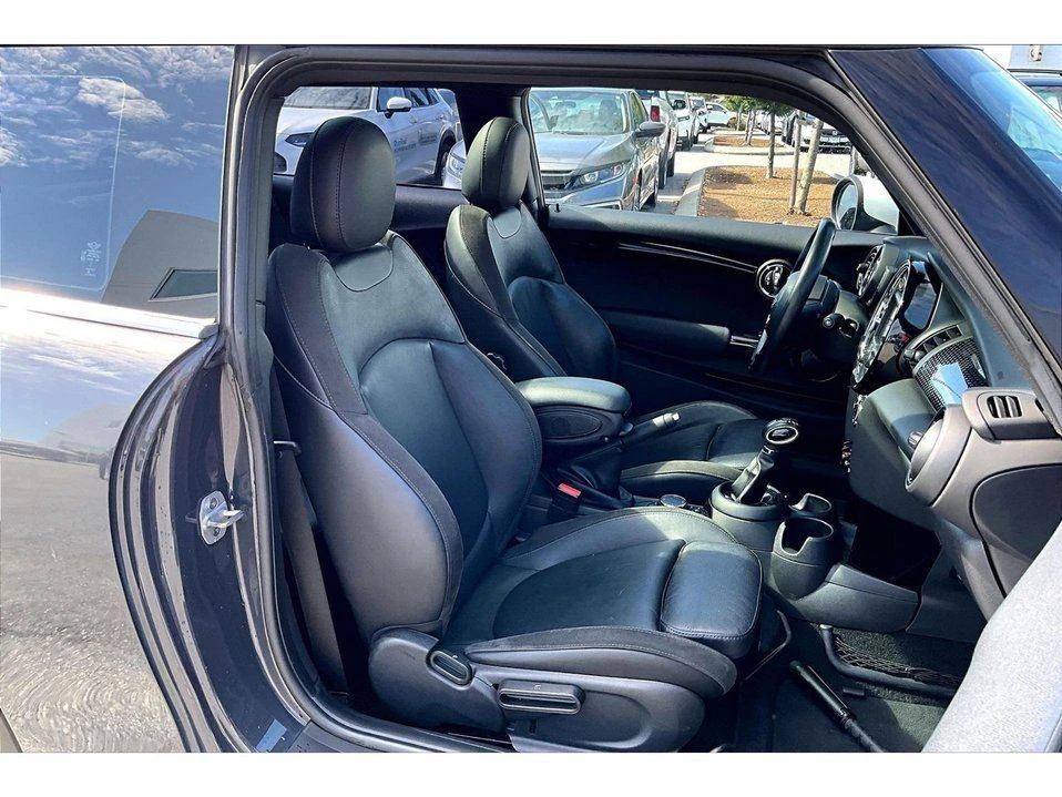 2018 Mini Mini Cooper S 3rd Gen - Image 13 of 20