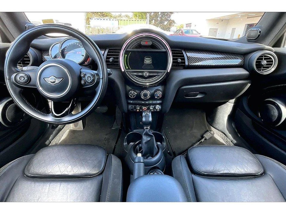 2018 Mini Mini Cooper S 3rd Gen - Image 10 of 20