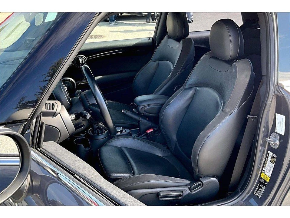 2018 Mini Mini Cooper S 3rd Gen - Image 8 of 20