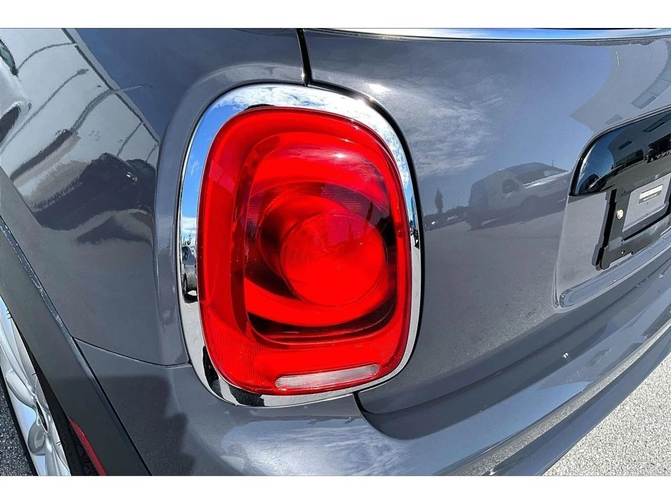 2018 Mini Mini Cooper S 3rd Gen - Image 19 of 20