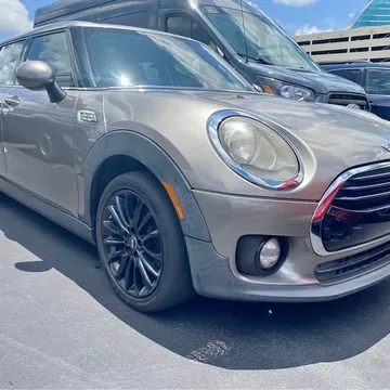 2018 MINI Clubman Cooper Hatchback 4D