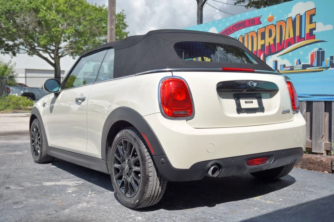2018 Mini Mini 3rd Gen - Image 11 of 12