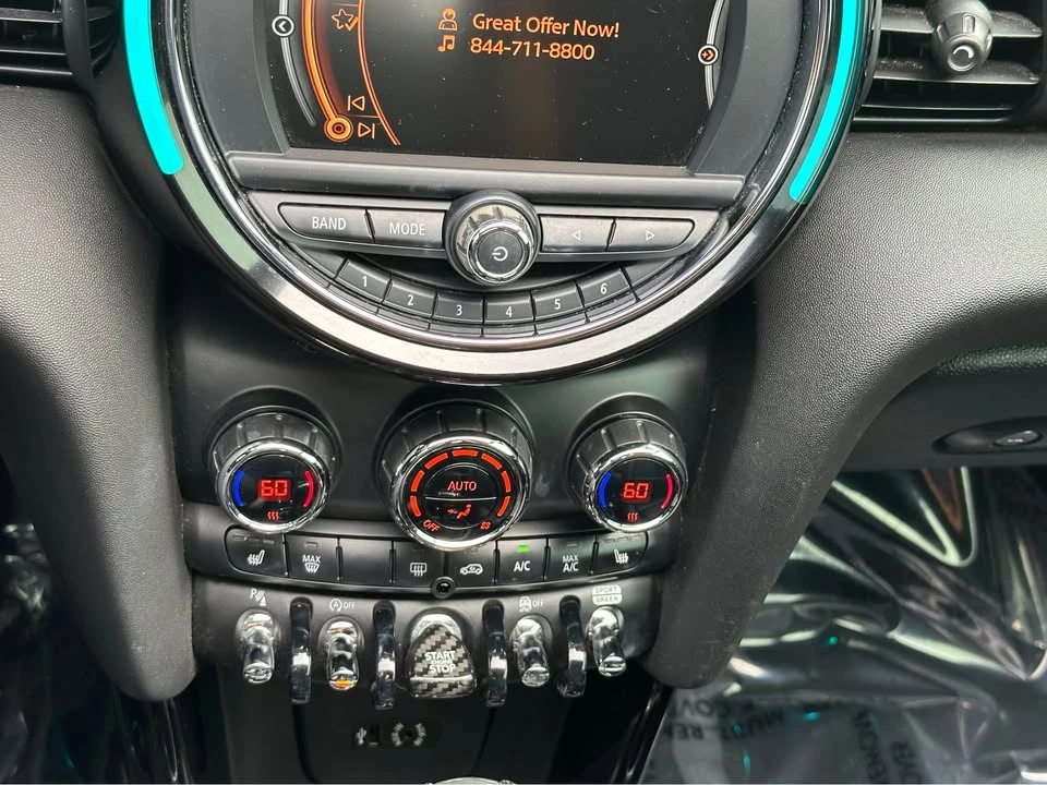 2018 Mini Mini Cooper S 3rd Gen - Image 11 of 12
