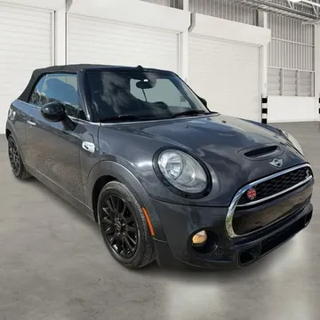 2018 MINI Convertible