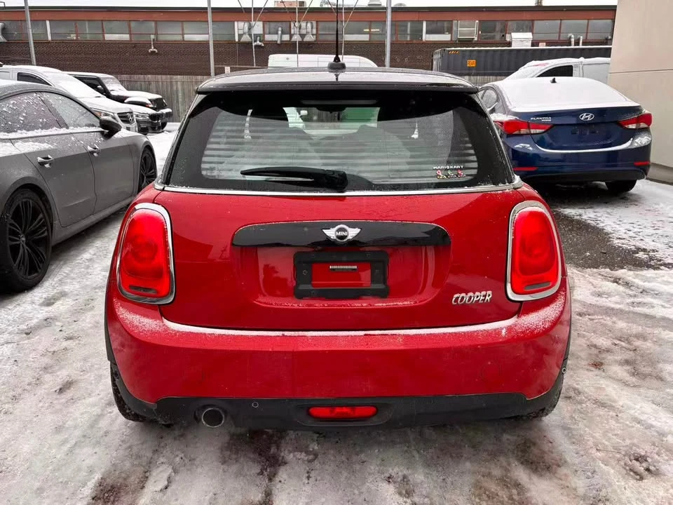 2018 Mini Mini 3rd Gen - Image 6 of 10
