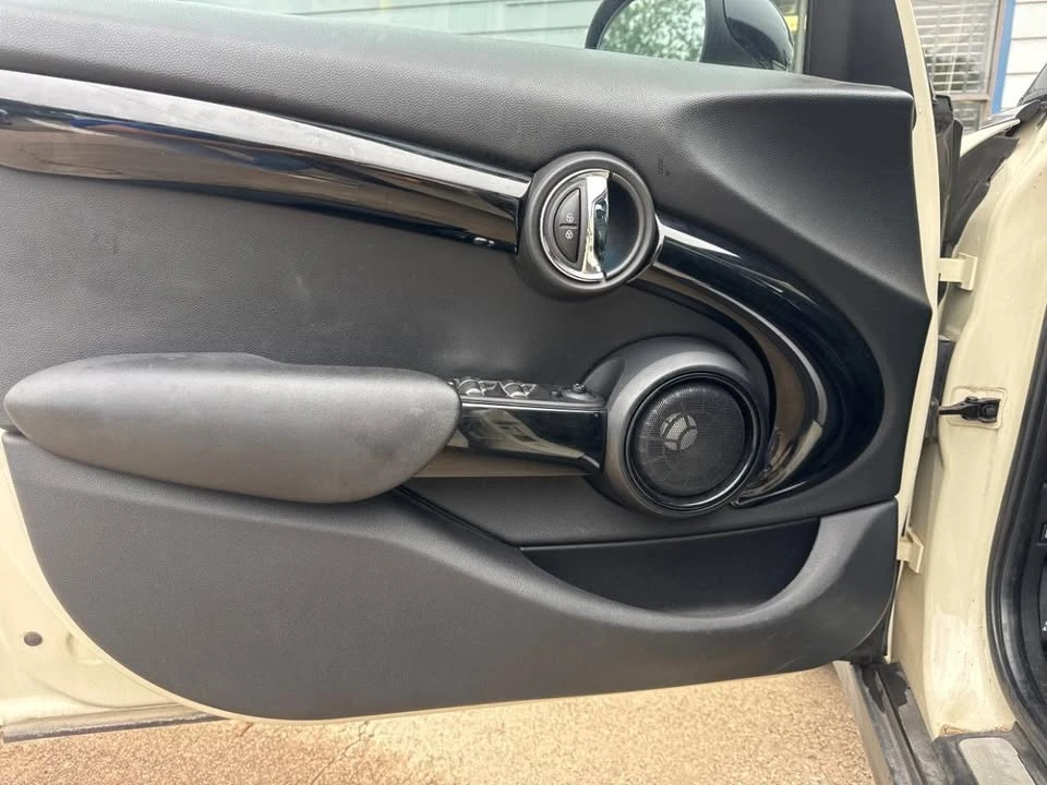 2018 Mini Mini 3rd Gen - Image 15 of 20