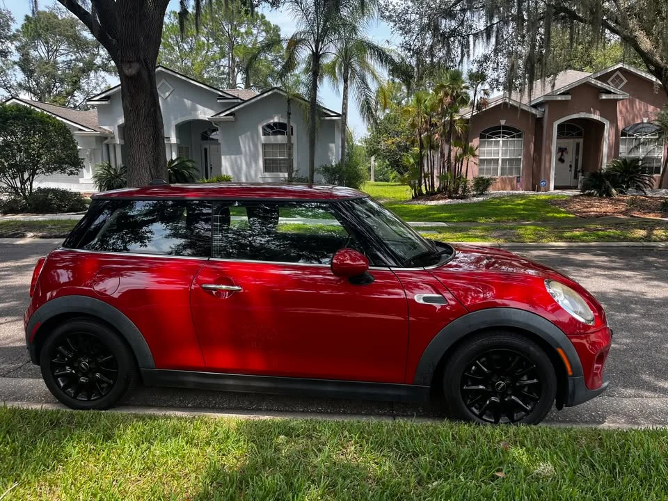 2018 Mini Mini 3rd Gen - Image 11 of 12