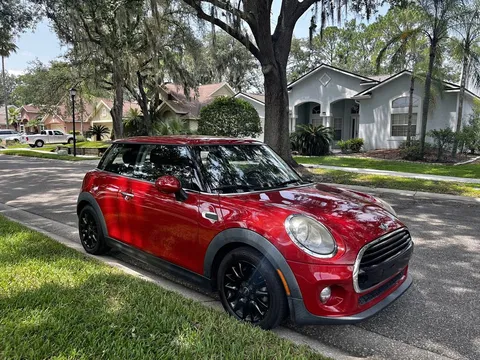 2018 MINI Cooper