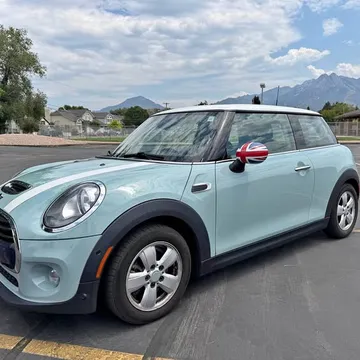 2018 MINI Cooper Cooper Hatchback 2D