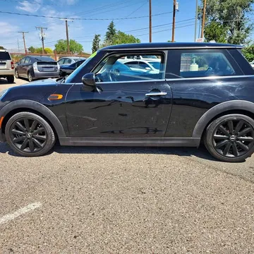 2018 MINI Cooper Hatchback 2D